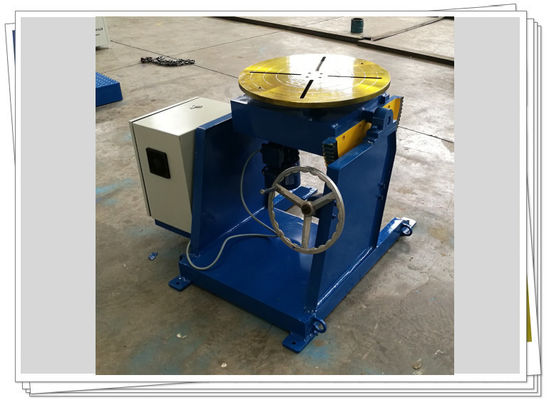 Manual Tilt Kecepatan Disesuaikan 300kg Rotating Welding Positioner Kontrol Pedal Kaki